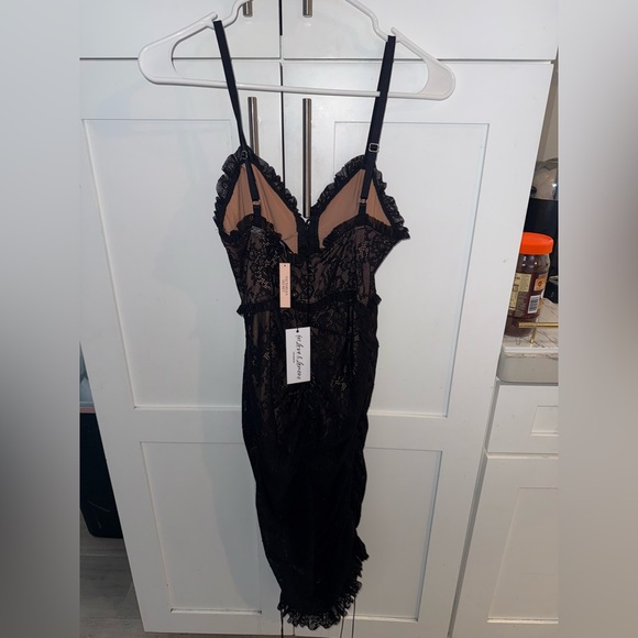 FOR LOVE & LEMONS X VICTORIAS SECRET LACE DRESS - Picture 4 of 5